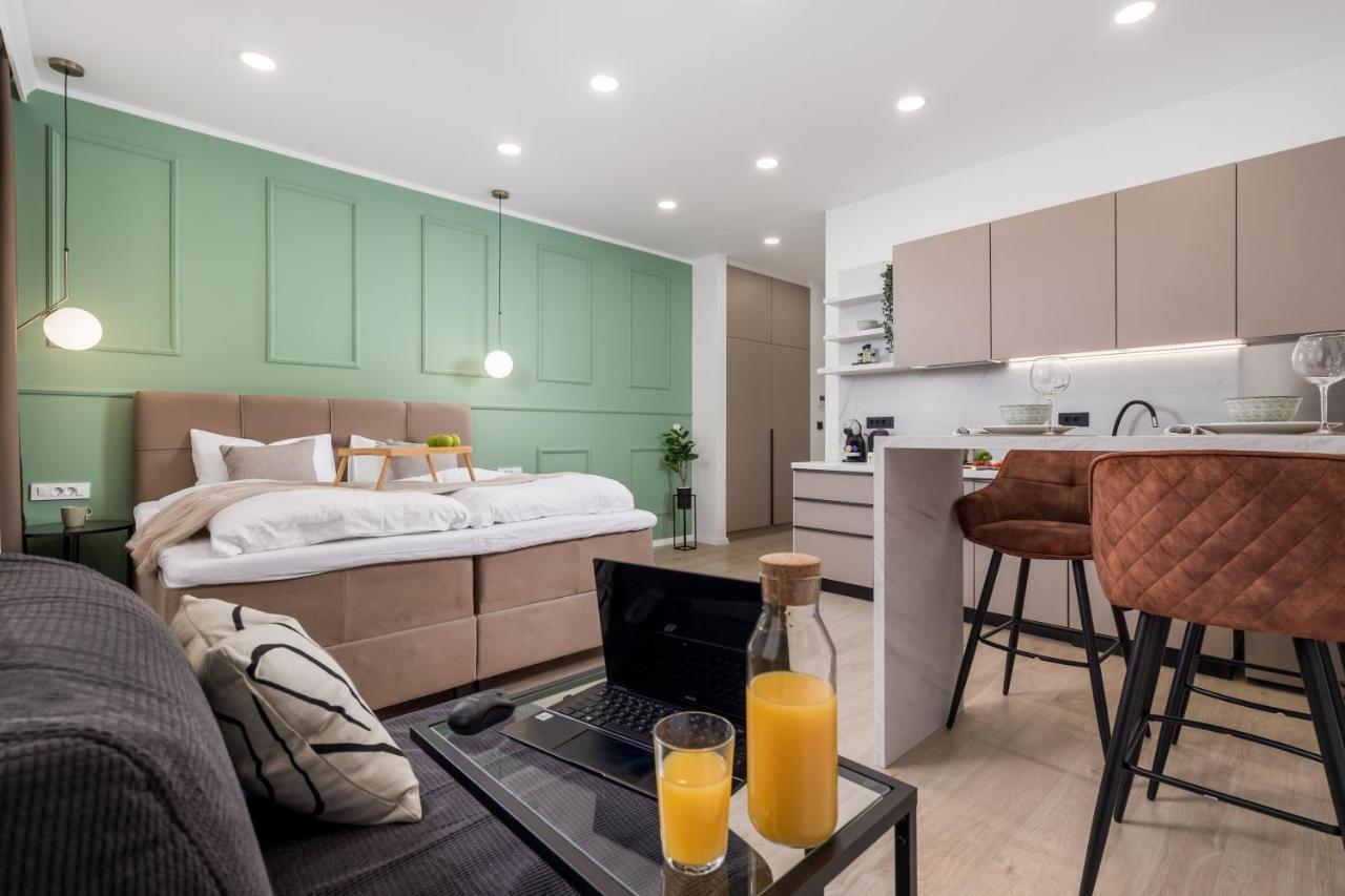 Area2 Center Luxury Apartment Rijeka Dış mekan fotoğraf